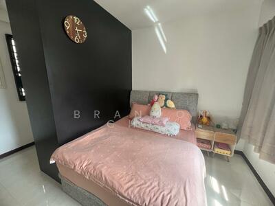 For Sale - 996B Buangkok Crescent