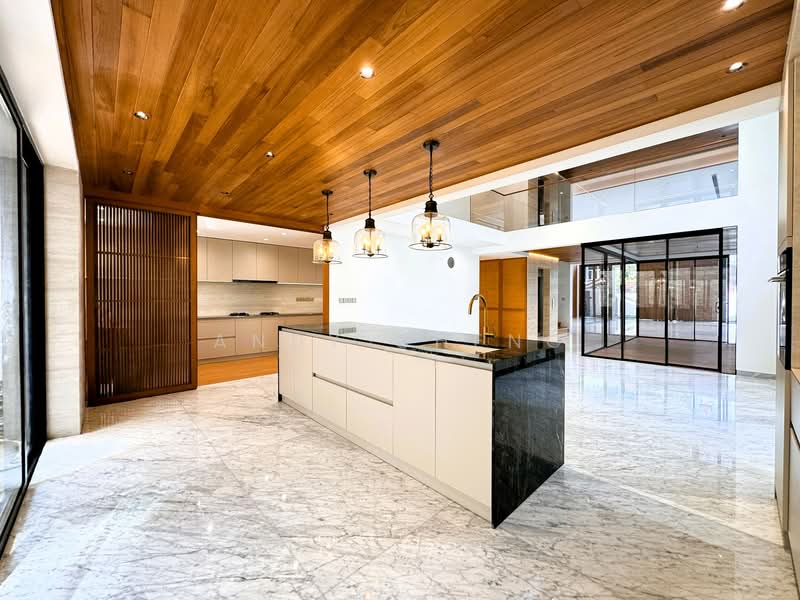 Holland Grove Drive Ultra Luxurious Brand New Semi-Detached, Grove Drive / Holland Grove / Mount Sinai, 6 Bedrooms, 8,243 sqft, Semi-Detached House For Sale, by Andy Cheng, 500046690 - Dry Kitchen - PropertyGuru.com.sg