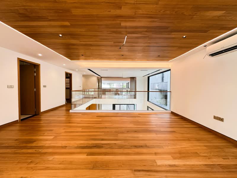 Holland Grove Drive Ultra Luxurious Brand New Semi-Detached, Grove Drive / Holland Grove / Mount Sinai, 6 Bedrooms, 8,243 sqft, Semi-Detached House For Sale, by Andy Cheng, 500046690 - Games and Entertainment Hall - PropertyGuru.com.sg