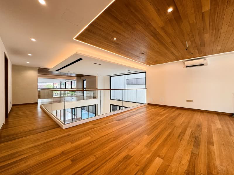 Holland Grove Drive Ultra Luxurious Brand New Semi-Detached, Grove Drive / Holland Grove / Mount Sinai, 6 Bedrooms, 8,243 sqft, Semi-Detached House For Sale, by Andy Cheng, 500046690 - Games and Entertainment Hall - PropertyGuru.com.sg