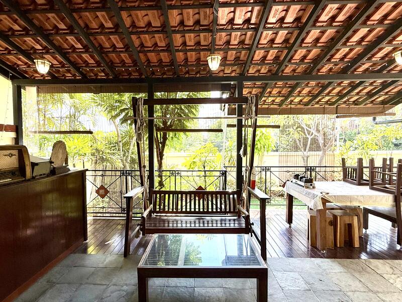 For Sale - Priced to Sell! Freehold Three Storey Semi Detached at Loyang Enclave for Sale