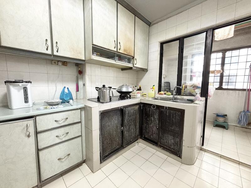 For Sale - 624B Woodlands Drive 52