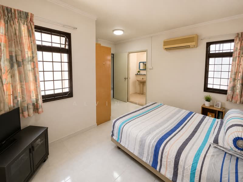 624B Woodlands Drive 52, 624B Woodlands Drive 52, 4 Bedrooms, 1,313 sqft, HDB Flat For Sale, by Alvin Toh, 500046789 - Bedroom - PropertyGuru.com.sg