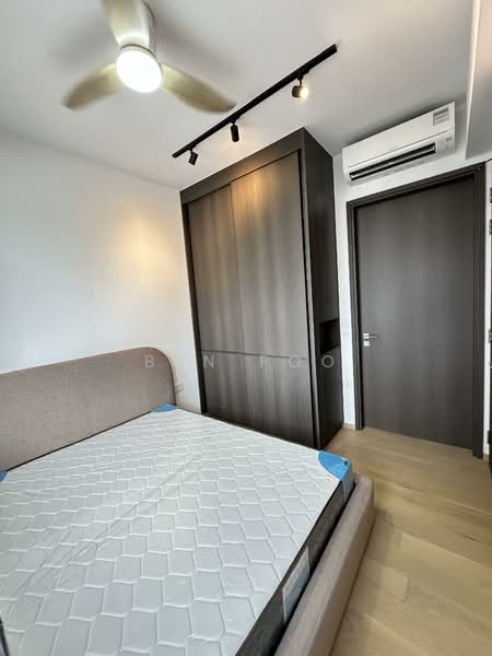 Piccadilly Grand, Northumberland Road, 1 Bedroom, 517 sqft, Condominium For Rent, by Ben Foo, 500046921 - Bedroom - PropertyGuru.com.sg