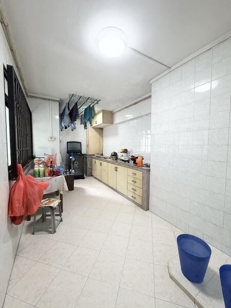 576 Woodlands Drive 16 HDB Flat For Sale at S$ 606,000 | PropertyGuru Singapore