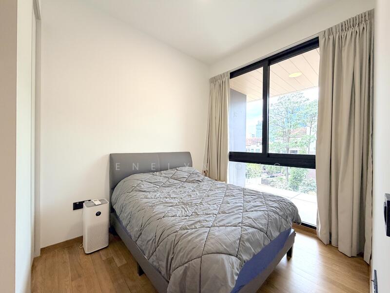 Peak Residence Condominium For Sale at S$ 2,380,000 | PropertyGuru Singapore - Master Bedroom