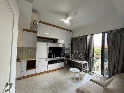 For Rent - Pavilion Square