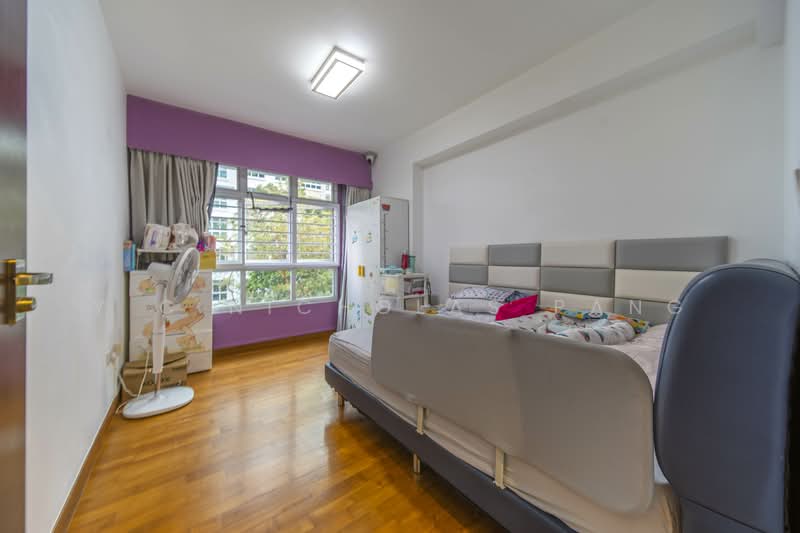 282A Sengkang East Avenue HDB Flat For Sale at S$ 816,000 | PropertyGuru Singapore - Bedroom