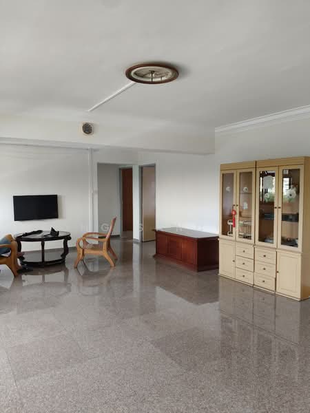 350 Ang Mo Kio Street 32, 350 Ang Mo Kio Street 32, 3 Bedrooms, 1,184 sqft, HDB Flat For Rent, by Ong Sandra, 500047072 - Living Room - PropertyGuru.com.sg