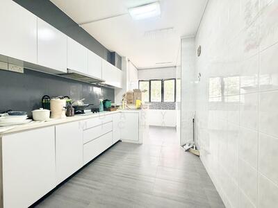 For Sale - 249 Tampines Street 21