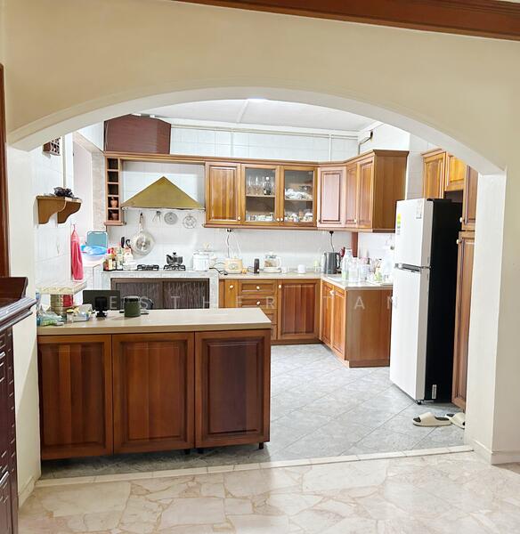 For Sale - 364 Tampines Street 34