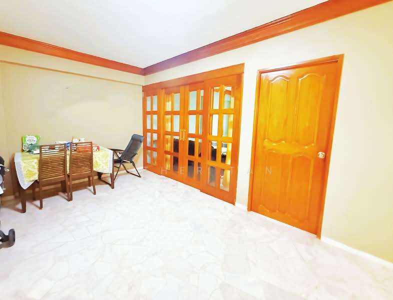 For Sale - 364 Tampines Street 34