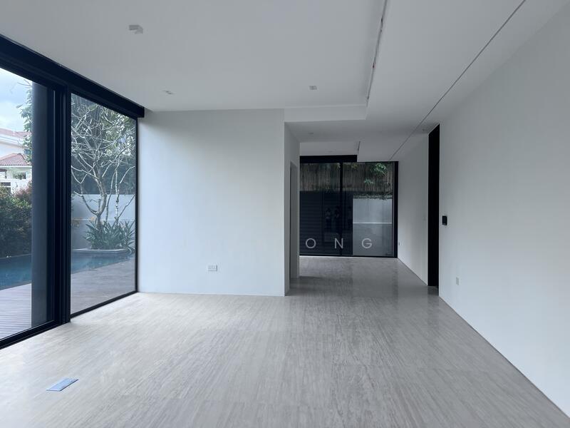 ⭐️D10 MODERN BUNGALOW. WIDE FRONTAGE. WELL-RENOVATED ☎️ JEAN 93571119, 2nd Avenue / 3rd Avenue / 4th Avenue / 5th Avenue / Namly / Brizay Park / Maryland Drive, 7 Bedrooms, 8,900 sqft, Bungalow House For Sale, by Jean Ong, 500047242 - Living Room - PropertyGuru.com.sg