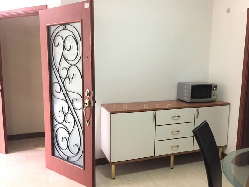 The Mayfair, 1 Jurong East Street 32, 3 Bedrooms, 1,260 sqft, Condominium For Rent, by Kelvin Neo, 500047259 - Interior - PropertyGuru.com.sg