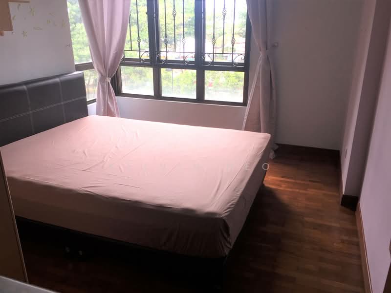 The Mayfair, 1 Jurong East Street 32, 3 Bedrooms, 1,260 sqft, Condominium For Rent, by Kelvin Neo, 500047259 - PropertyGuru.com.sg