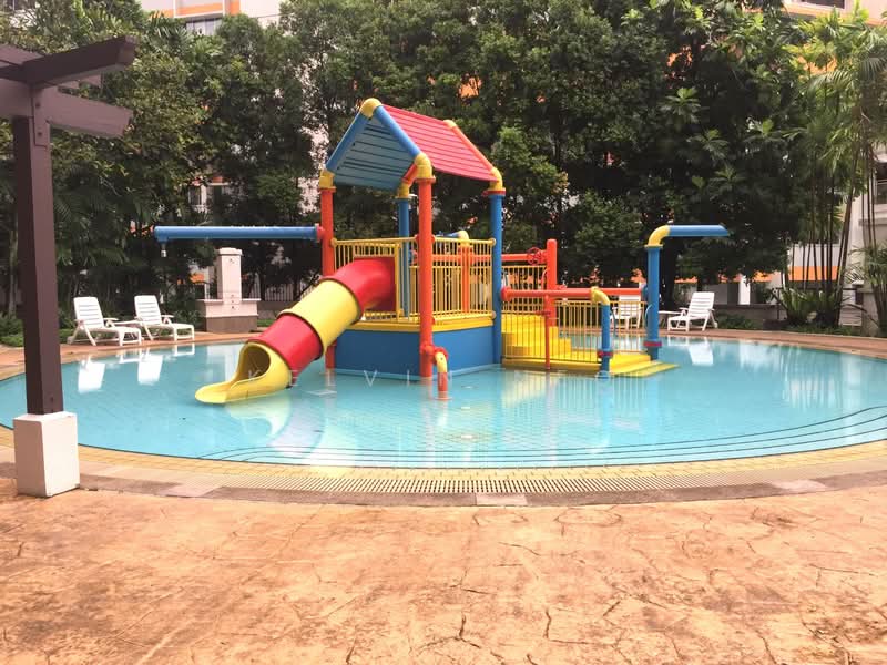 The Mayfair, 1 Jurong East Street 32, 3 Bedrooms, 1,260 sqft, Condominium For Rent, by Kelvin Neo, 500047266 - Exterior - PropertyGuru.com.sg