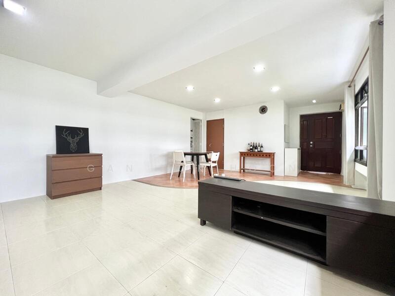 For Sale - 421 Canberra Road