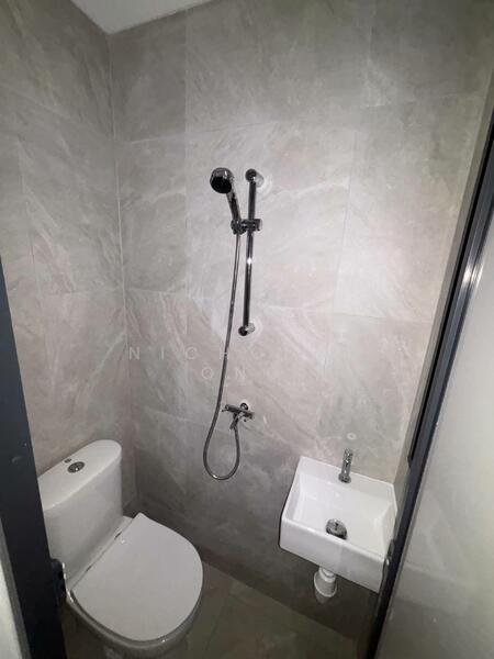 Tembusu Grand, 94 Jalan Tembusu, 3 Bedrooms, 1,173 sqft, Condominium For Rent, by Nicholas Ong, 500047293 - Bathroom - PropertyGuru.com.sg