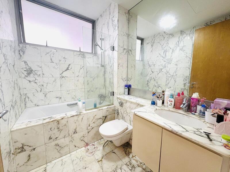 Prime Orchard Location - 2 bedder Unit for Sale Condominium For Sale at S$ 2,500,000 | PropertyGuru Singapore - Bathroom