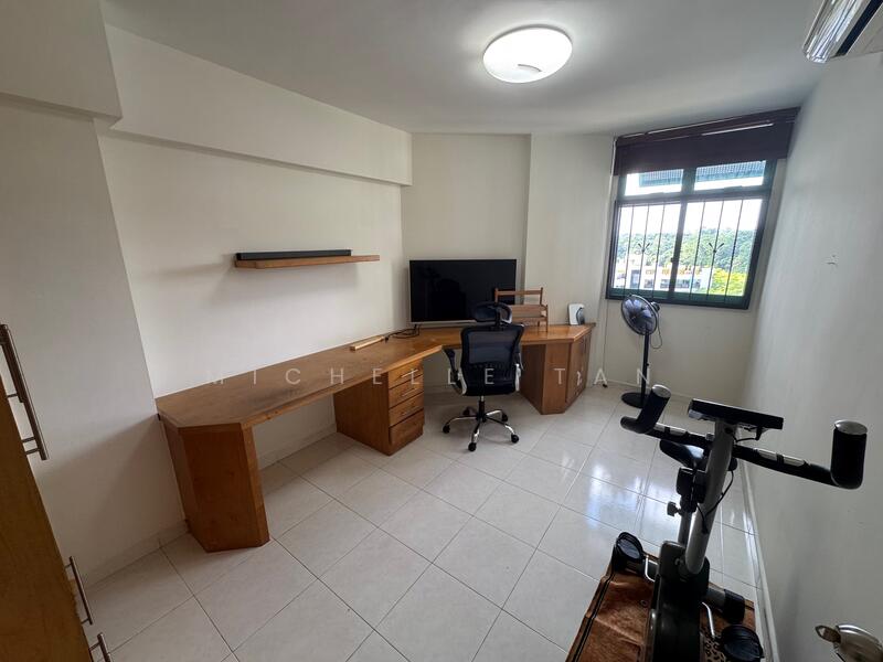 481 Segar Road, 481 Segar Road, 3 Bedrooms, 1,185 sqft, HDB Flat For Rent, by Michelle Tan, 500047339 - Study - PropertyGuru.com.sg