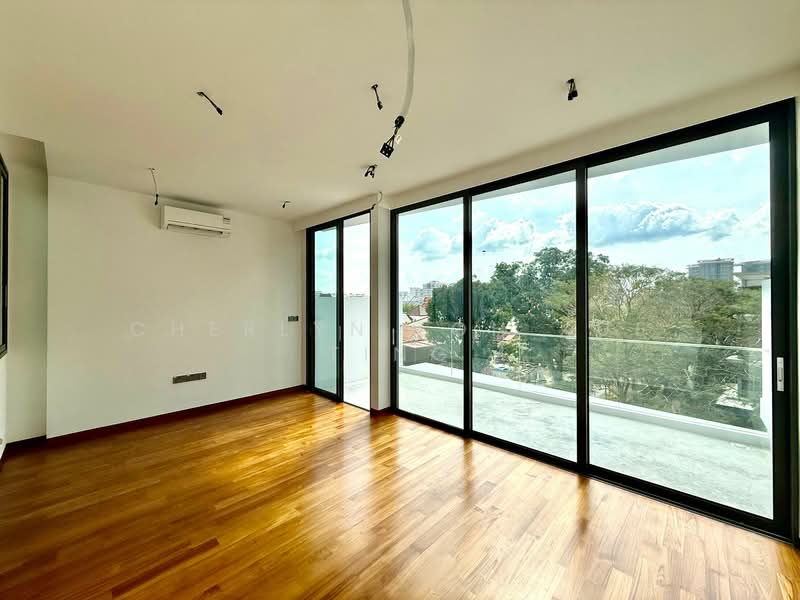 🌟Exclusive Brand New Freehold Landed Residence near Kovan MRT Terraced House For Sale at S$ 6,499,999 | PropertyGuru Singapore - Balcony