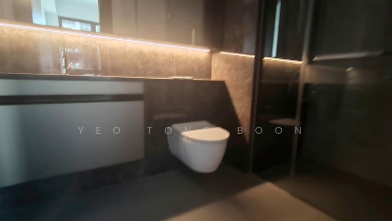 Tembusu Grand Condominium For Sale at S$ 1,350,000 | PropertyGuru Singapore - Bathroom
