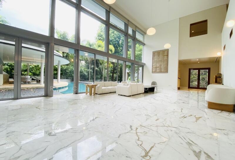 Cluny Park, Cluny Park, 5 Bedrooms, 7,736 sqft, Detached House For Rent, by Rochelle De S Meegolle, 500047364 - Living Room - PropertyGuru.com.sg