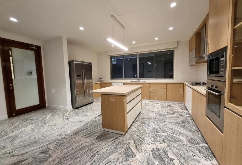 Cluny Park, Cluny Park, 5 Bedrooms, 7,736 sqft, Detached House For Rent, by Rochelle De S Meegolle, 500047364 - Kitchen - PropertyGuru.com.sg
