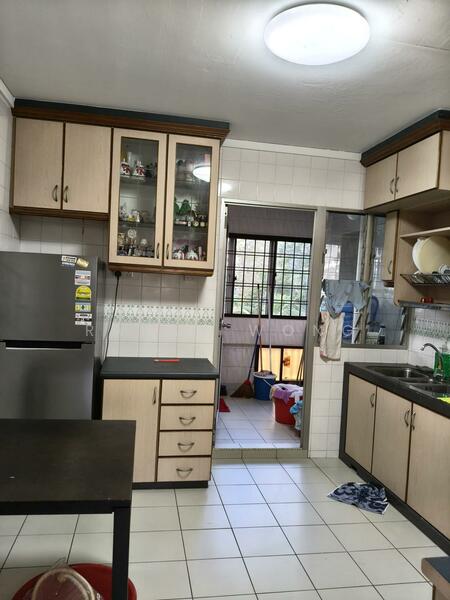767 Pasir Ris Street 71, 767 Pasir Ris Street 71, 3 Bedrooms, 1,291 sqft, HDB Flat For Rent, by Randy Wong, 500047376 - Kitchen - PropertyGuru.com.sg