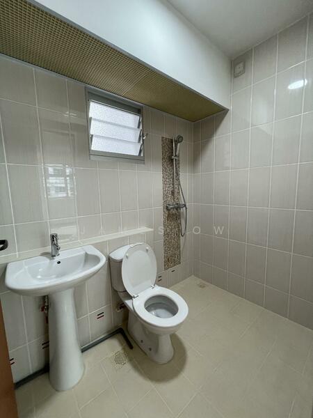 782D Woodlands Crescent HDB Flat For Sale at S$ 585,000 | PropertyGuru Singapore