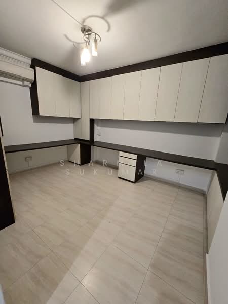 670 Woodlands Drive 71 HDB Flat For Sale at S$ 799,999 | PropertyGuru Singapore - Common Bedroom 2