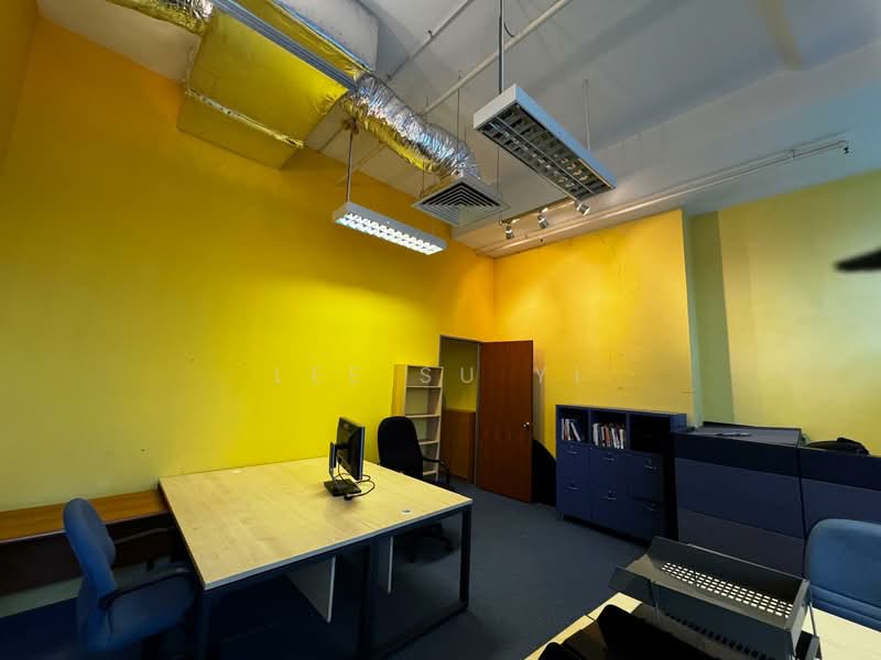 Ubi Techpark, 10 Ubi Crescent, 904 sqft, Light Industrial (B1) For Rent, by Lee Su Yi, 500047423 - Interior - CommercialGuru.com.sg