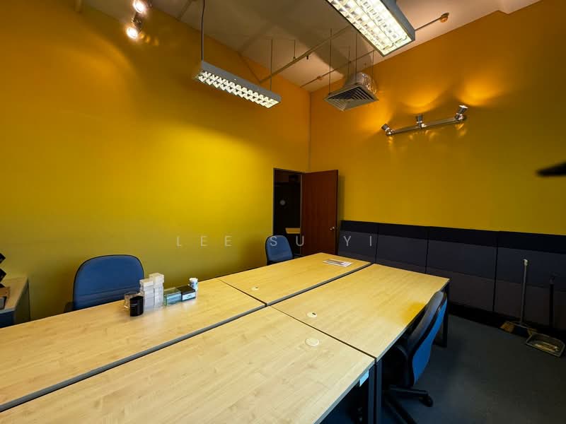 Ubi Techpark, 10 Ubi Crescent, 904 sqft, Light Industrial (B1) For Rent, by Lee Su Yi, 500047423 - Interior - CommercialGuru.com.sg