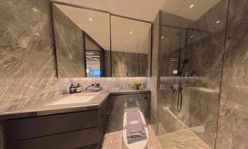 Newport Residences Apartment For Sale at S$ 1,345,000 | PropertyGuru Singapore - Bathroom