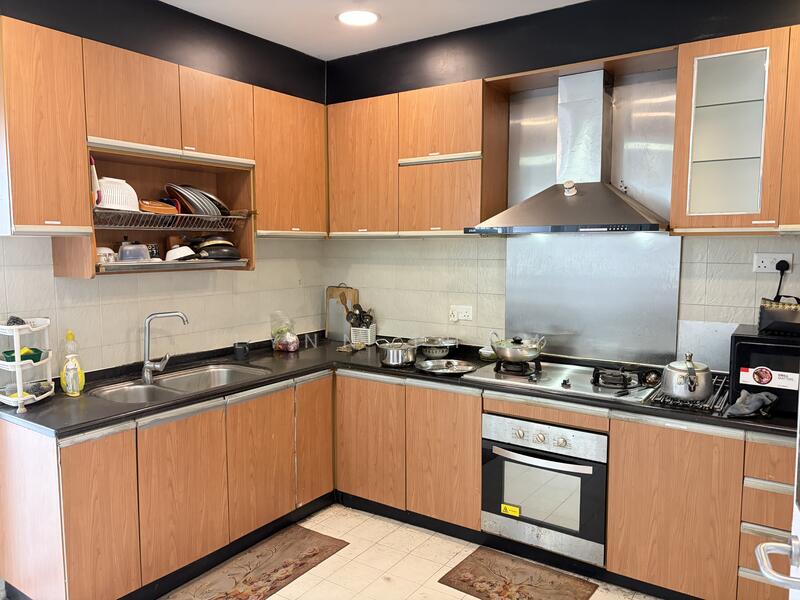 Grange Heights, 15 Saint Thomas Walk, Room Rental, 200 sqft, Apartment For Rent, by Lynn Tham, 500047467 - Shared Kitchen - PropertyGuru.com.sg