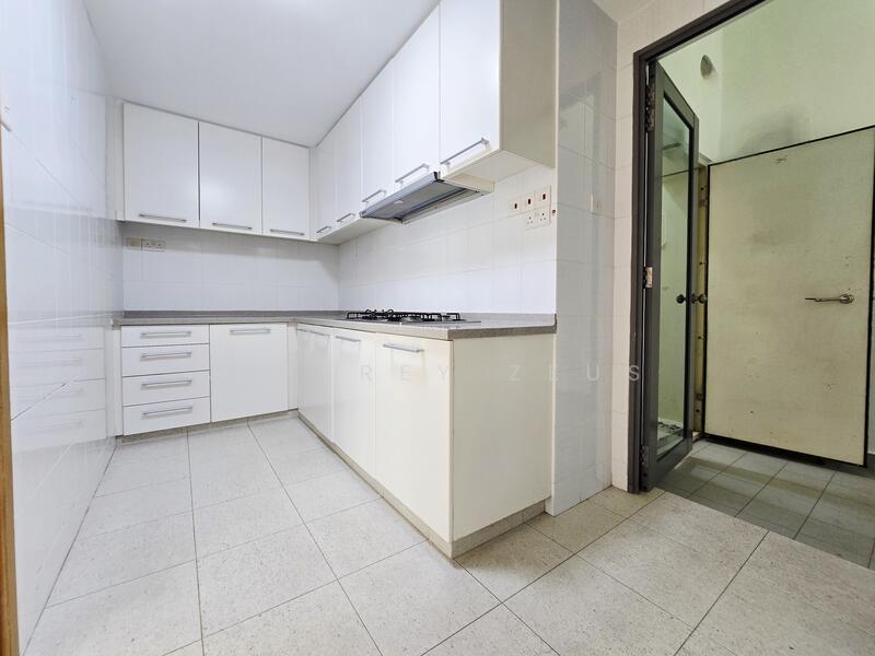 The Waterina Apartment For Sale at S$ 1,999,999 | PropertyGuru Singapore