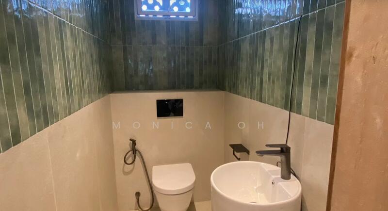 Stanley Street, Stanley street, Amoy street, Telok Ayer, 2,056 sqft, Shop / Shophouse For Rent, by Monica Oh, 500047469 - Bathroom - CommercialGuru.com.sg