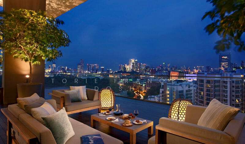 Hilltops Condominium For Sale at S$ 6,480,000 | PropertyGuru Singapore - Balcony