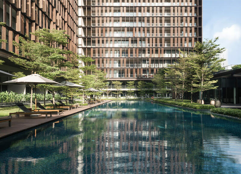Hilltops Condominium For Sale at S$ 6,480,000 | PropertyGuru Singapore - Pool