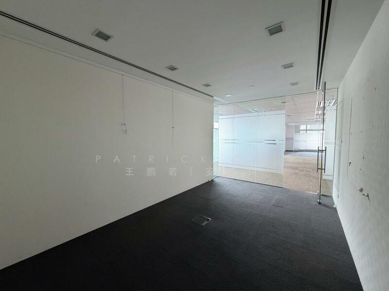 Samsung Hub, 3 Church Street, 3,358 sqft, Office For Rent, by Patrick Ong 王鹏若(安仔), 500047512 - Private Room 4 - CommercialGuru.com.sg