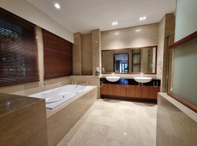 For Rent - 53 Cluny park road