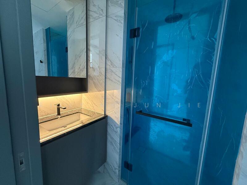 The Landmark, 173 Chin Swee Road, 2 Bedrooms, 688 sqft, Condominium For Rent, by Billy Ng Jun Jie, 500047543 - Bathroom - PropertyGuru.com.sg