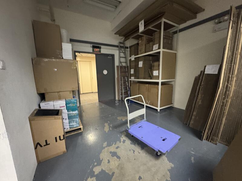 Ubi Techpark, 10 Ubi Crescent, 1,604 sqft, Light Industrial (B1) For Rent, by Lee Su Yi, 500047611 - Interior - CommercialGuru.com.sg