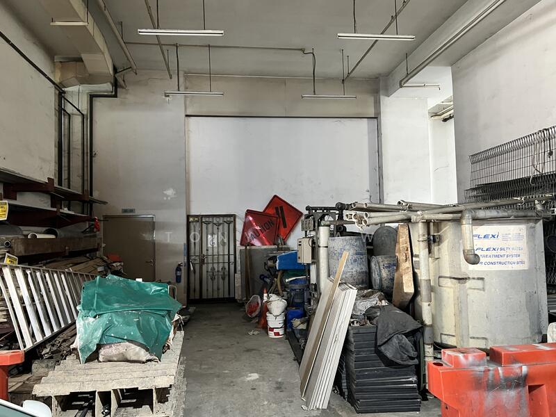 Wcega Plaza, 1 Bukit Batok Crescent, 2,583 sqft, Light Industrial (B1) For Rent, by Tony Liaw, 500047648 - Interior - CommercialGuru.com.sg