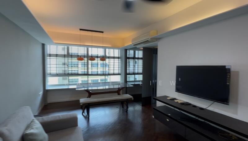 61C Strathmore Avenue HDB Flat For Sale at S$ 998,888 | PropertyGuru Singapore - Living Room