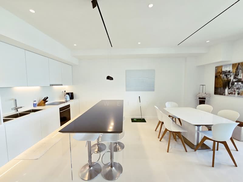 The Sail @ Marina Bay Condominium For Sale at S$ 2,700,000 | PropertyGuru Singapore - Kitchen