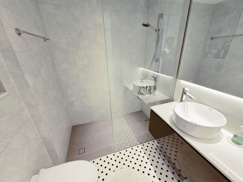 The Sail @ Marina Bay Condominium For Sale at S$ 2,700,000 | PropertyGuru Singapore - Bathroom