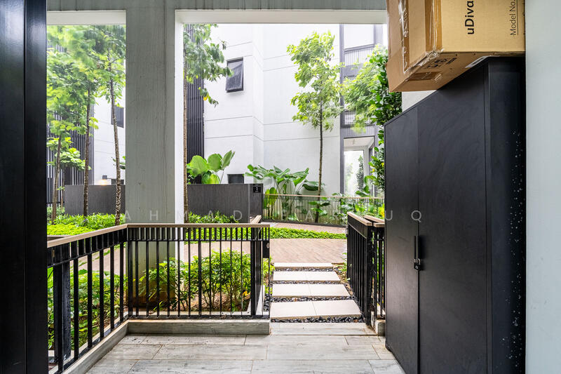 Mayfair Gardens, 10 Rifle Range Road, 1 Bedroom, 506 sqft, Condominium For Rent, by Ahmad Faruuq, 500047678 - Exterior - PropertyGuru.com.sg