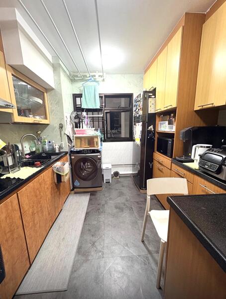 108B Mcnair Road HDB Flat For Sale at S$ 950,000 | PropertyGuru Singapore - Kitchen