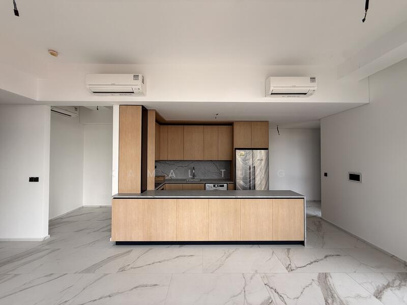 Claydence Apartment For Sale at S$ 3,075,300 | PropertyGuru Singapore - Kitchen